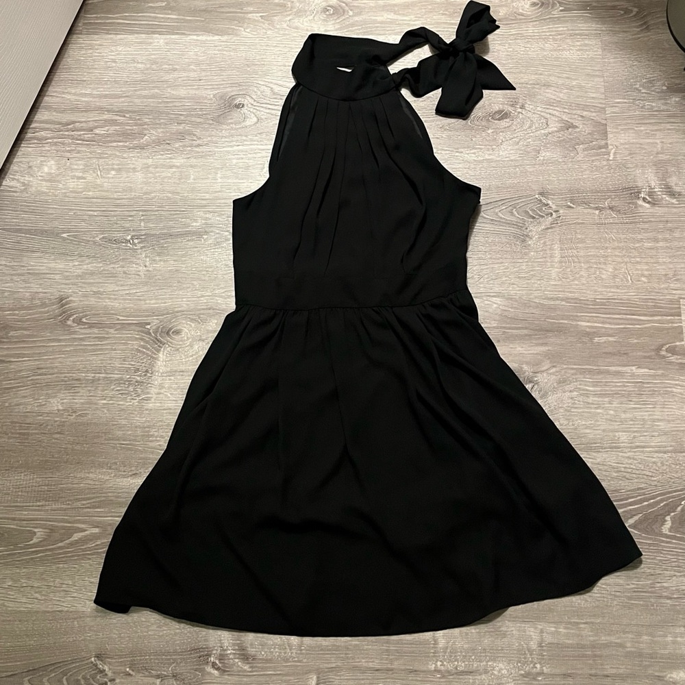 Black express dress